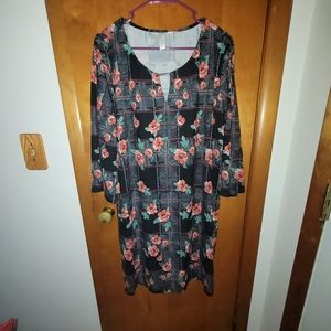 Tacera Rose and Plaid Shift Dress